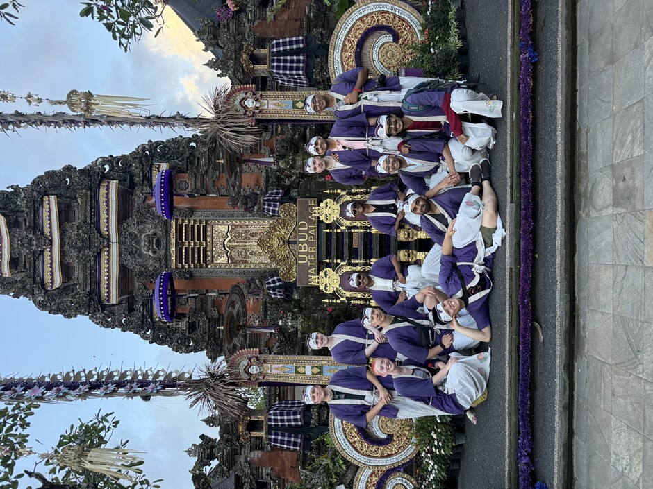 Hyperbound team in Bali
